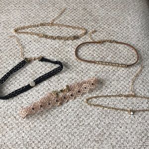Set of 5 choker necklaces